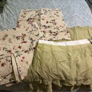 Daybed Cream Floral Quilted Bedding with Light Green Ruffle